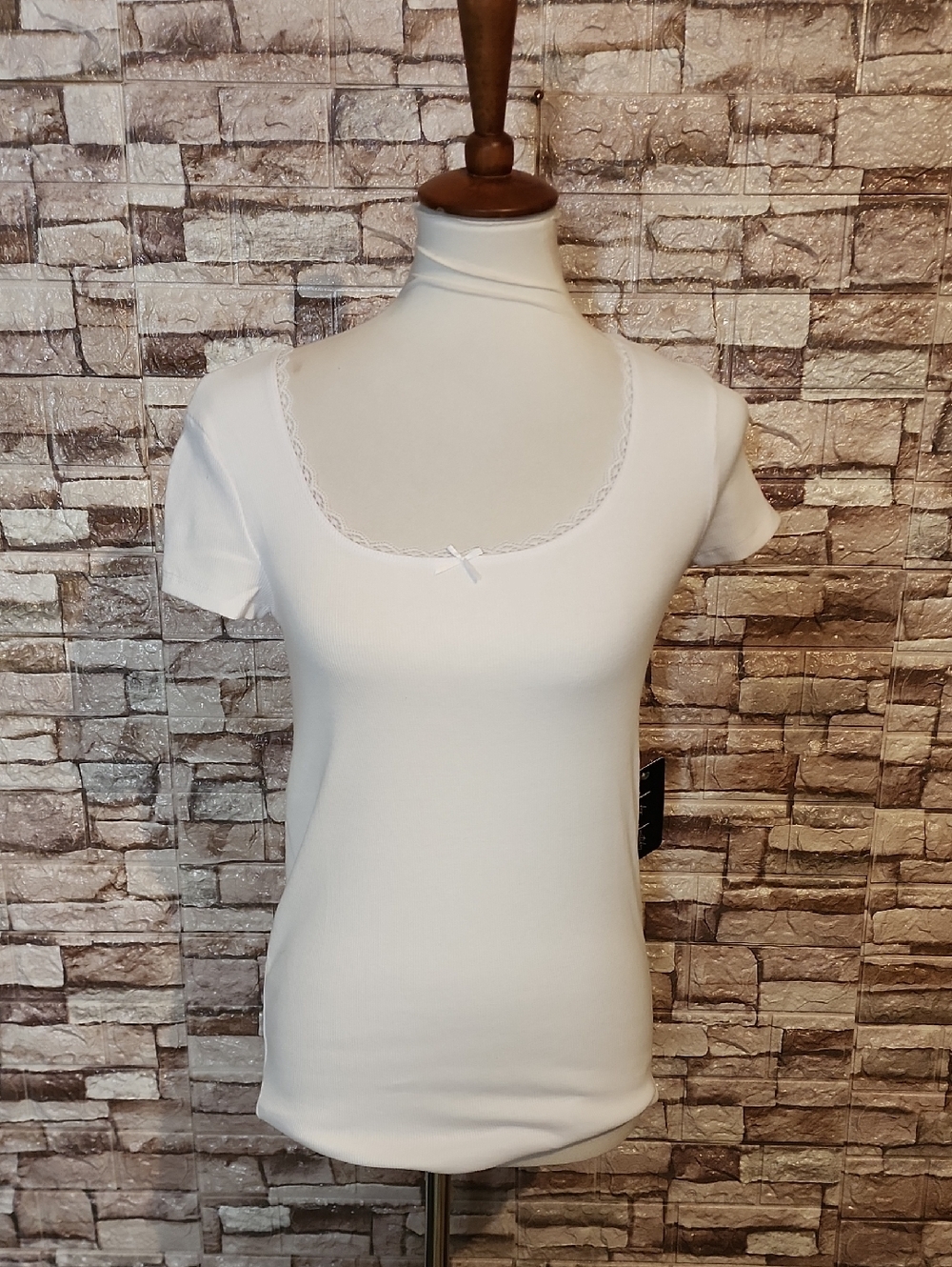 J For Justify White Lace Trim Top Brand New
